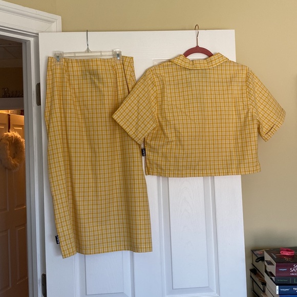 NWT Ragged Priest Kicker’s Yellow plaid Crop Collared Top and Midi Skirt Set - Picture 12 of 12
